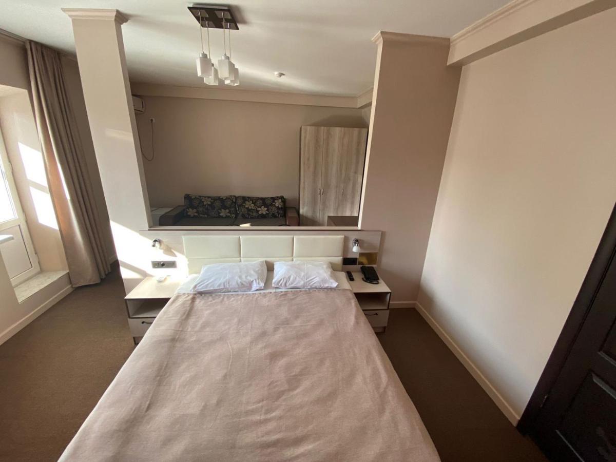 Ulpan Mini Hotel Astana Dış mekan fotoğraf