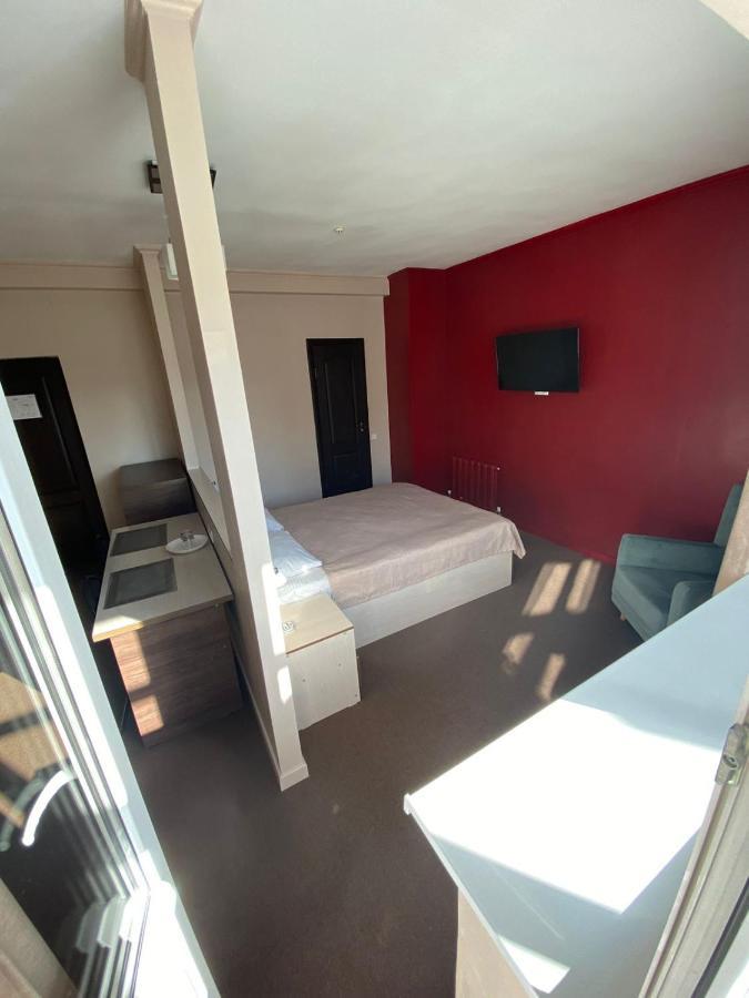 Ulpan Mini Hotel Astana Dış mekan fotoğraf