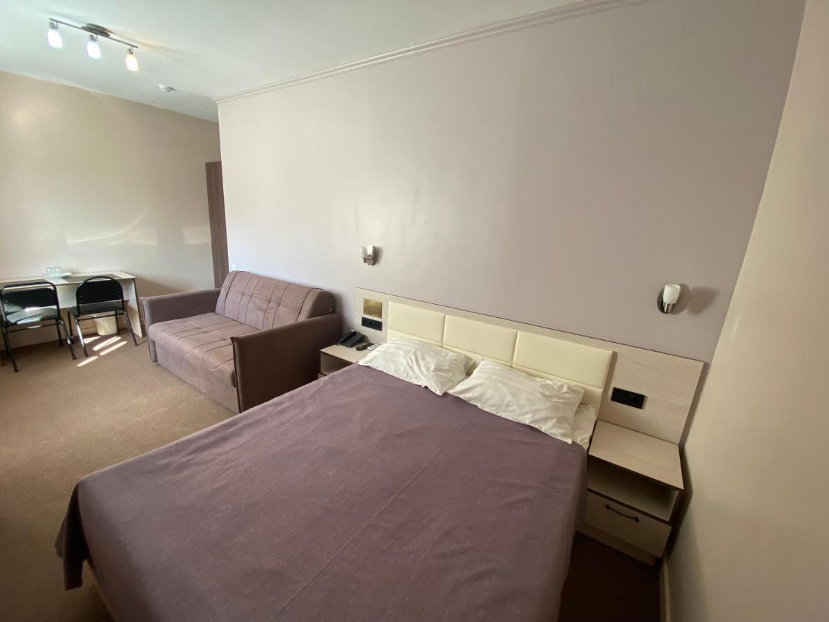 Ulpan Mini Hotel Astana Dış mekan fotoğraf