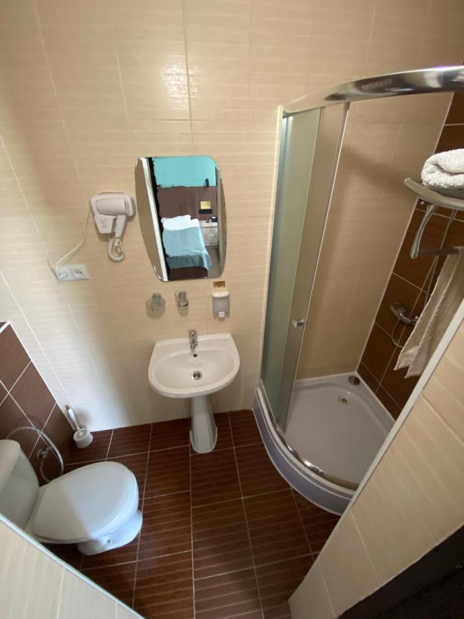 Ulpan Mini Hotel Astana Dış mekan fotoğraf