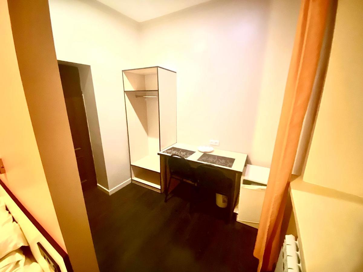 Ulpan Mini Hotel Astana Dış mekan fotoğraf
