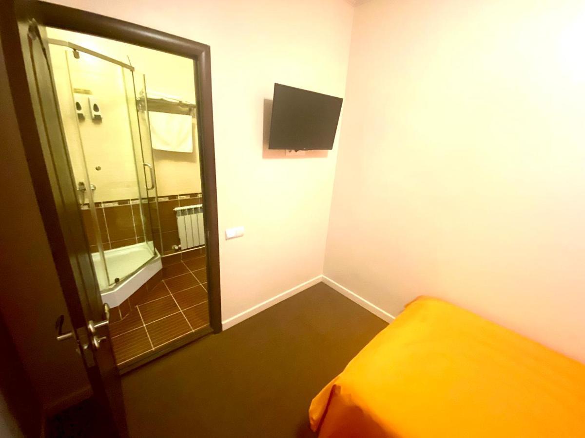 Ulpan Mini Hotel Astana Dış mekan fotoğraf