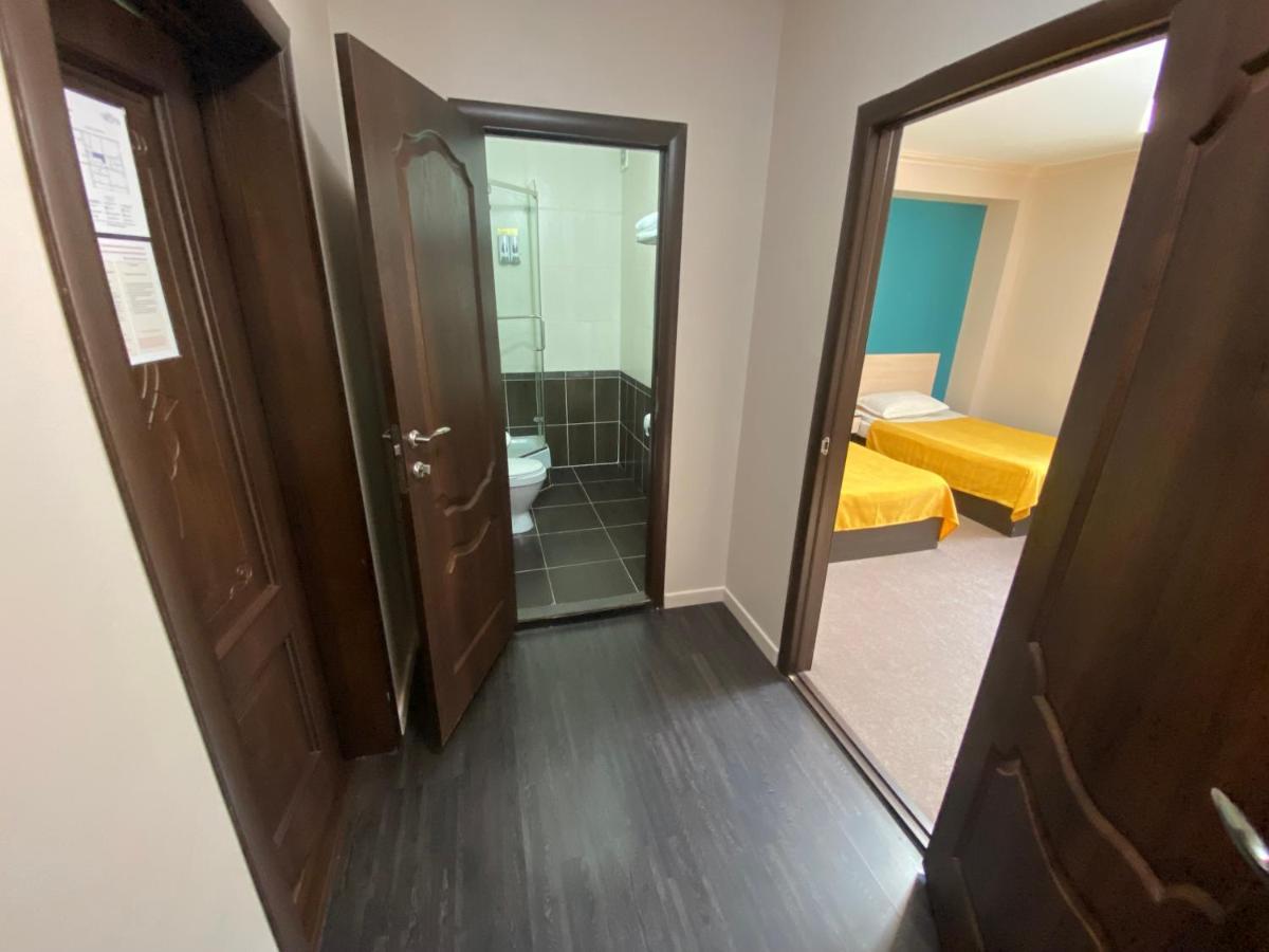 Ulpan Mini Hotel Astana Dış mekan fotoğraf