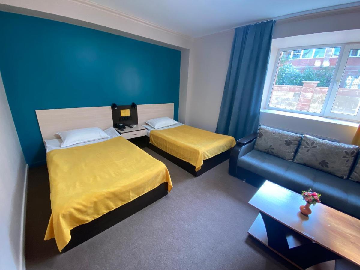 Ulpan Mini Hotel Astana Dış mekan fotoğraf