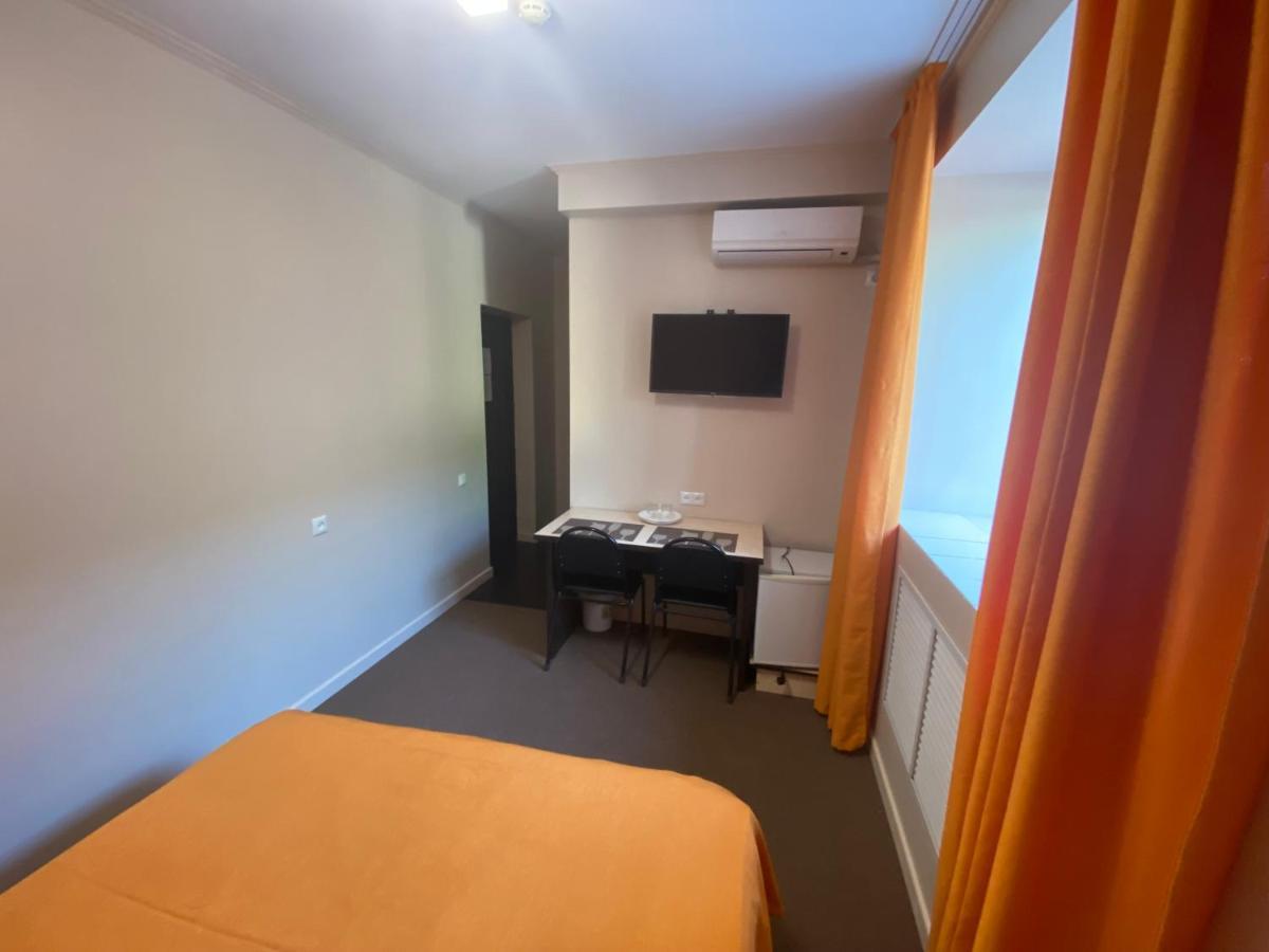 Ulpan Mini Hotel Astana Dış mekan fotoğraf