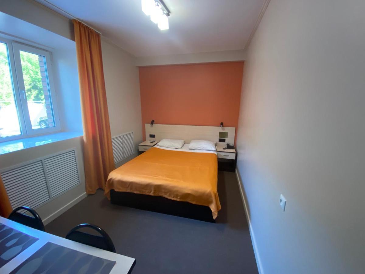 Ulpan Mini Hotel Astana Dış mekan fotoğraf